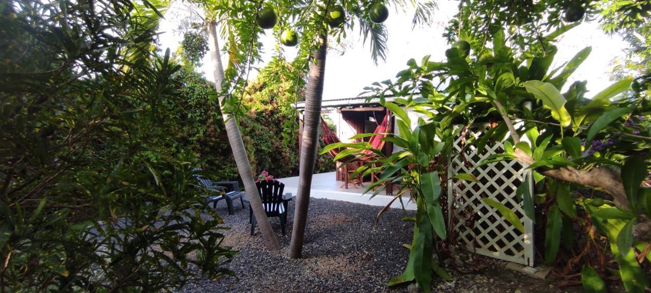 Bungalow Tout Confort Avec Piscine Partagee A 5 Mn De La Mer Saint-Francois  Extérieur photo